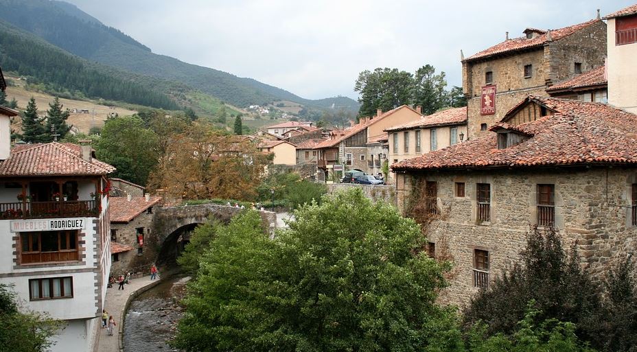 pueblos mas bonitos de cantabria Potes pueblos cantabria Potes
