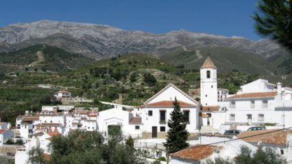 pueblos bonitos andalucia