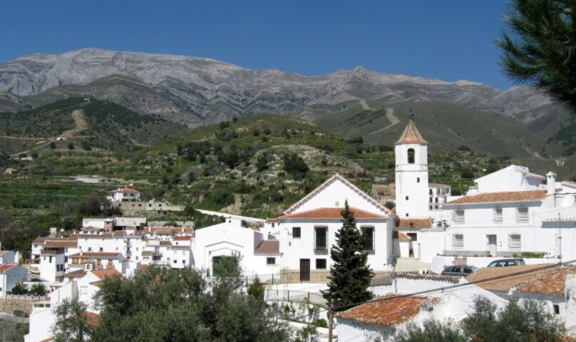 pueblos bonitos andalucia
