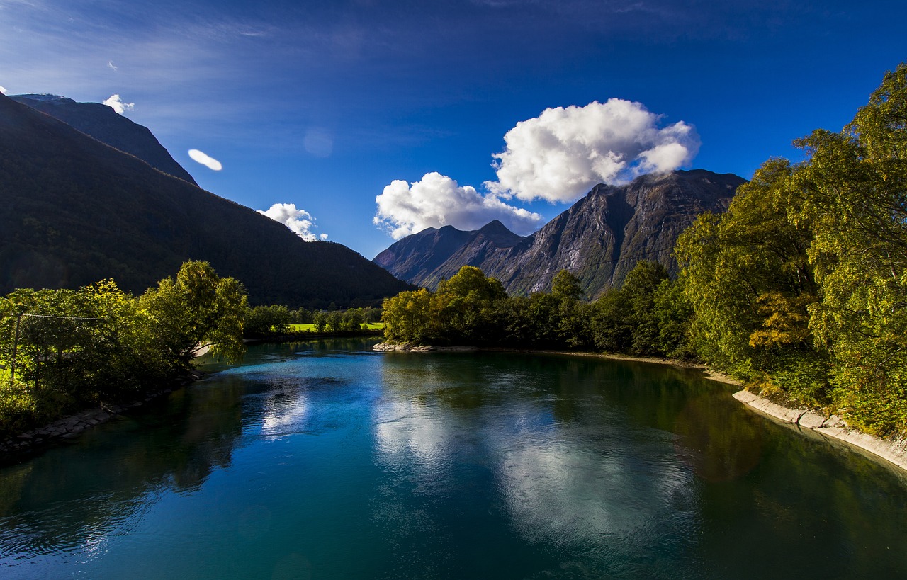 Pueblos con río en Noruega
