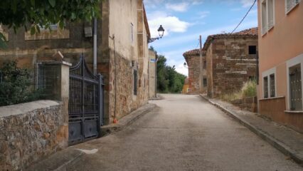 Descubriendo el Corazón de Castilla con los pueblos a 20 km de Burgos Descubriendo el Corazón de Castilla con los pueblos a 20 km de Burgos