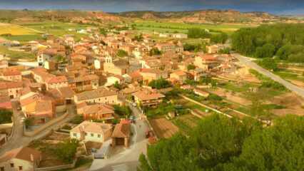 Pueblos entre Segovia y Burgos - CASTILLA Y LEÓN